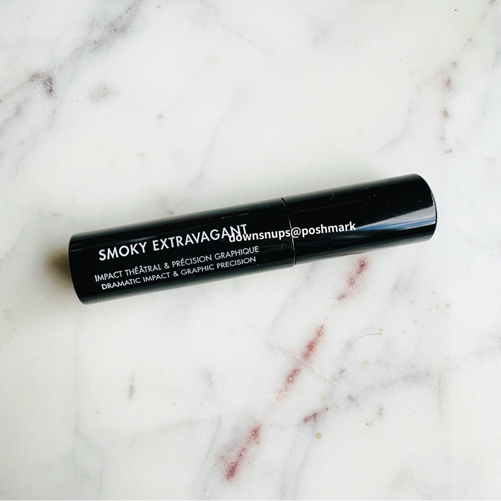 MAKE UP FOR EVER Smoky Extravagant Mascara